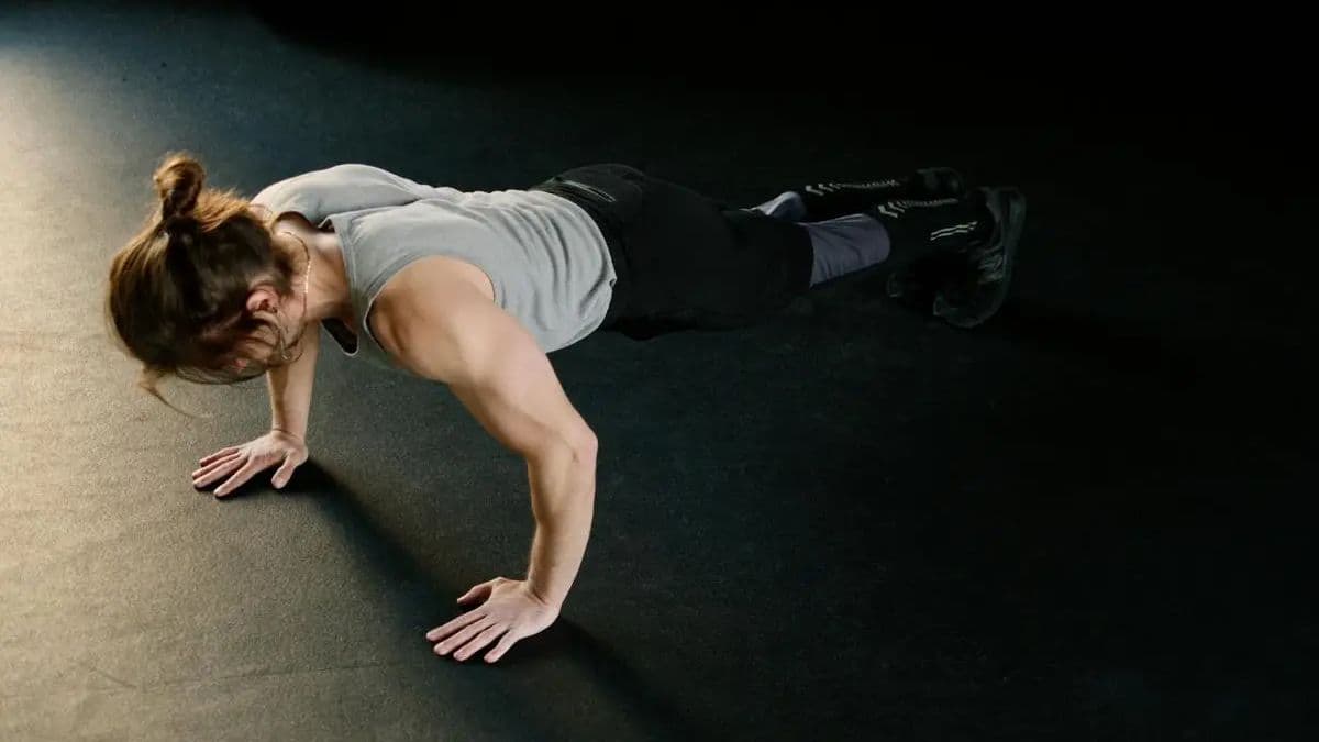 10 Manfaat Push Up untuk Tubuh, Latihan Sederhana Tanpa Alat