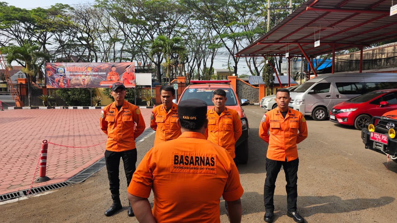 Tim SAR Gabungan Bergerak Cari Warga 78 Tahun yang Tersesat di Perkebunan Karet Subang
